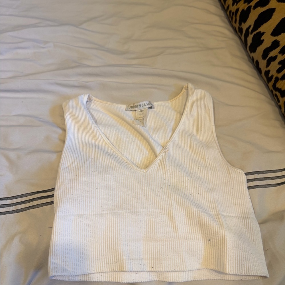 White Ribbed V-Neck Crop Tank
